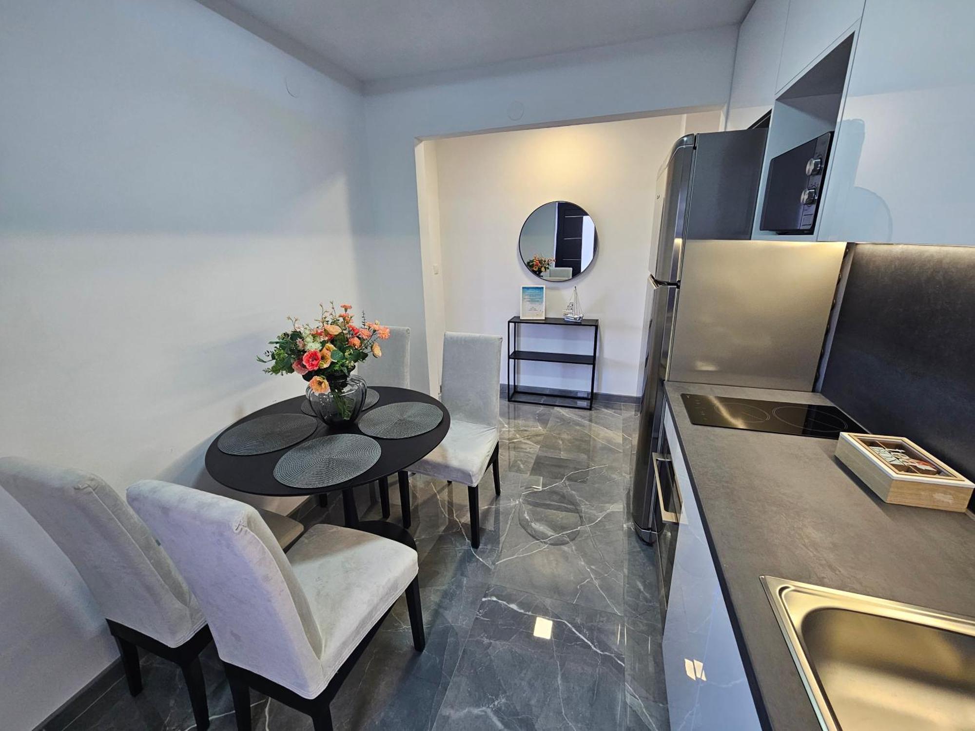 Apartmani Matija Makarska Ngoại thất bức ảnh