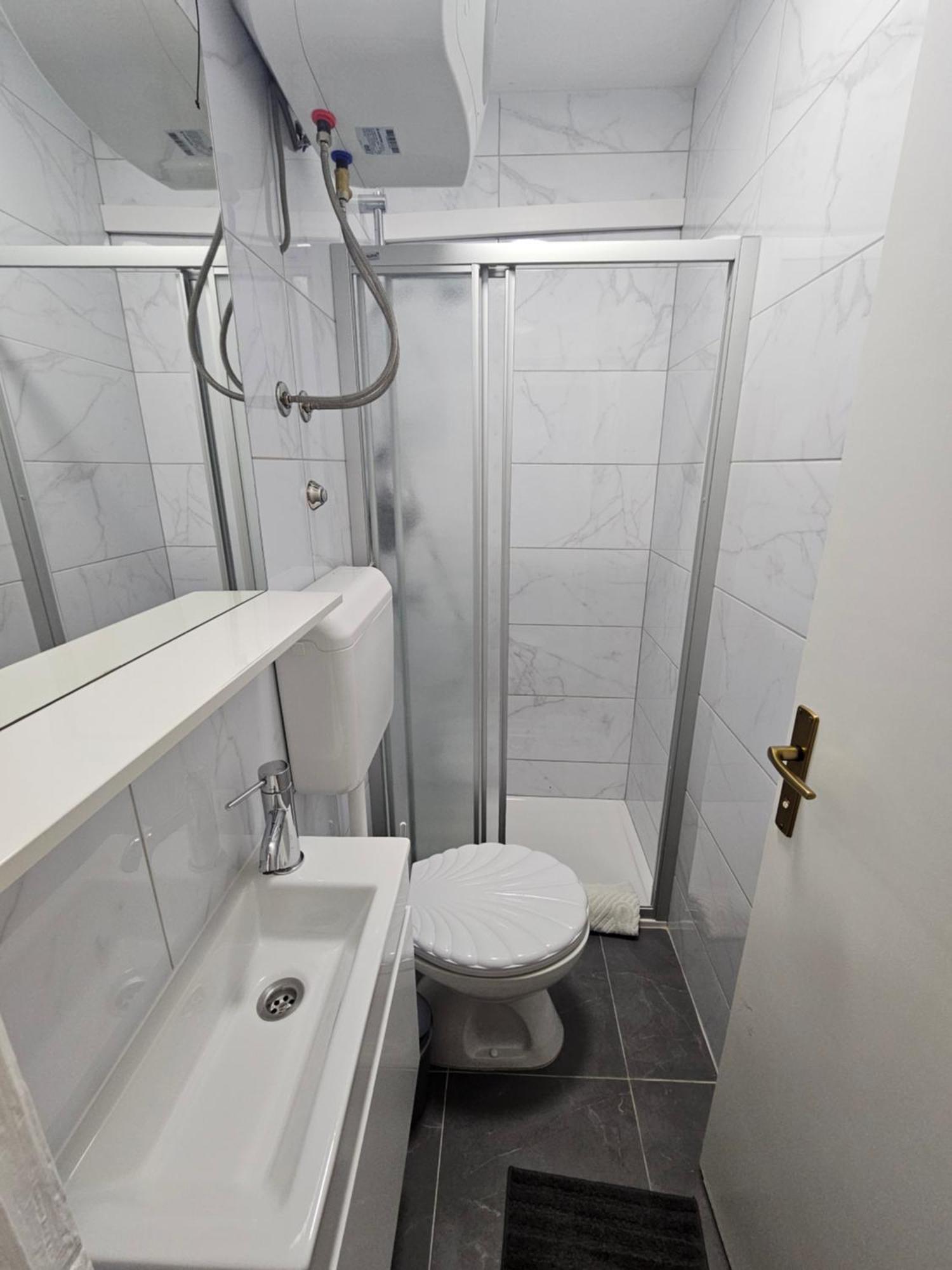 Apartmani Matija Makarska Ngoại thất bức ảnh