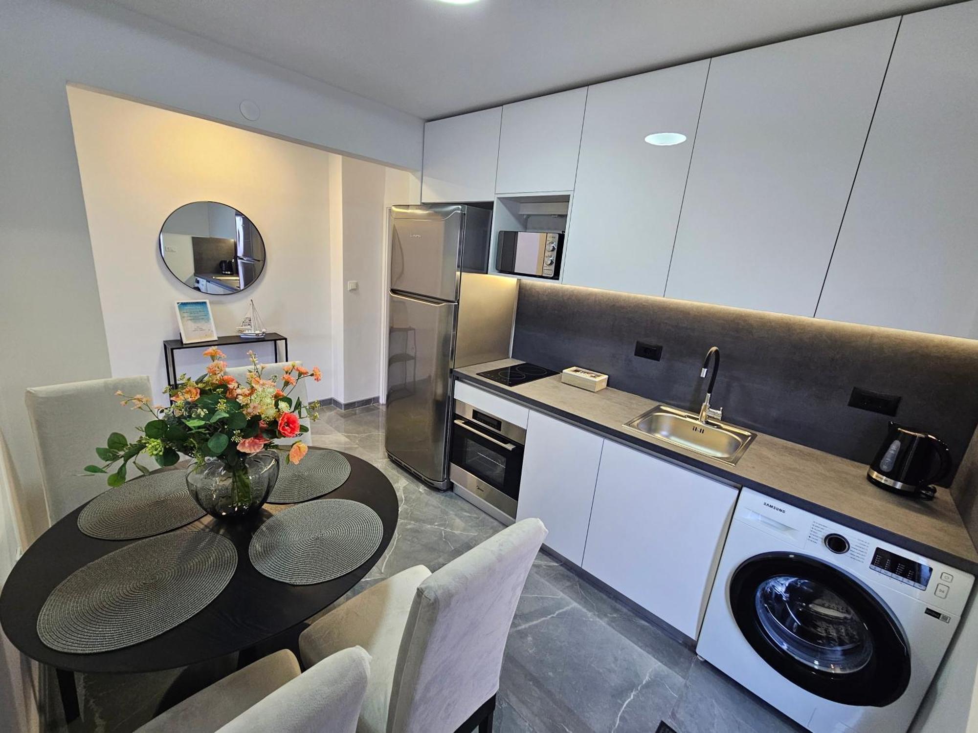 Apartmani Matija Makarska Ngoại thất bức ảnh