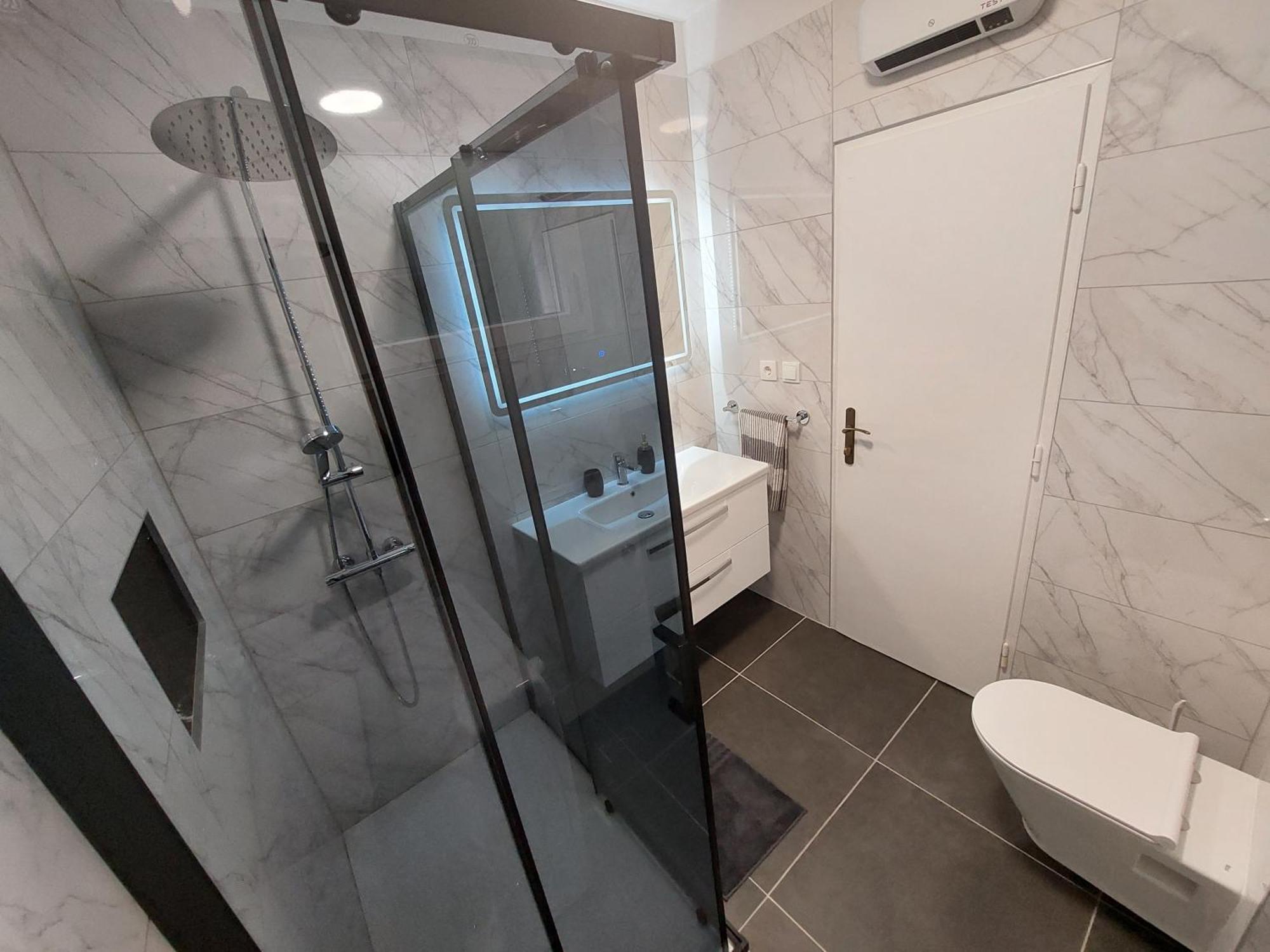 Apartmani Matija Makarska Ngoại thất bức ảnh