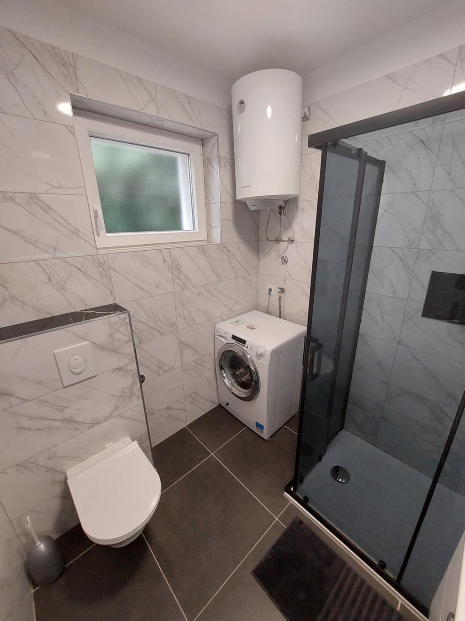 Apartmani Matija Makarska Ngoại thất bức ảnh