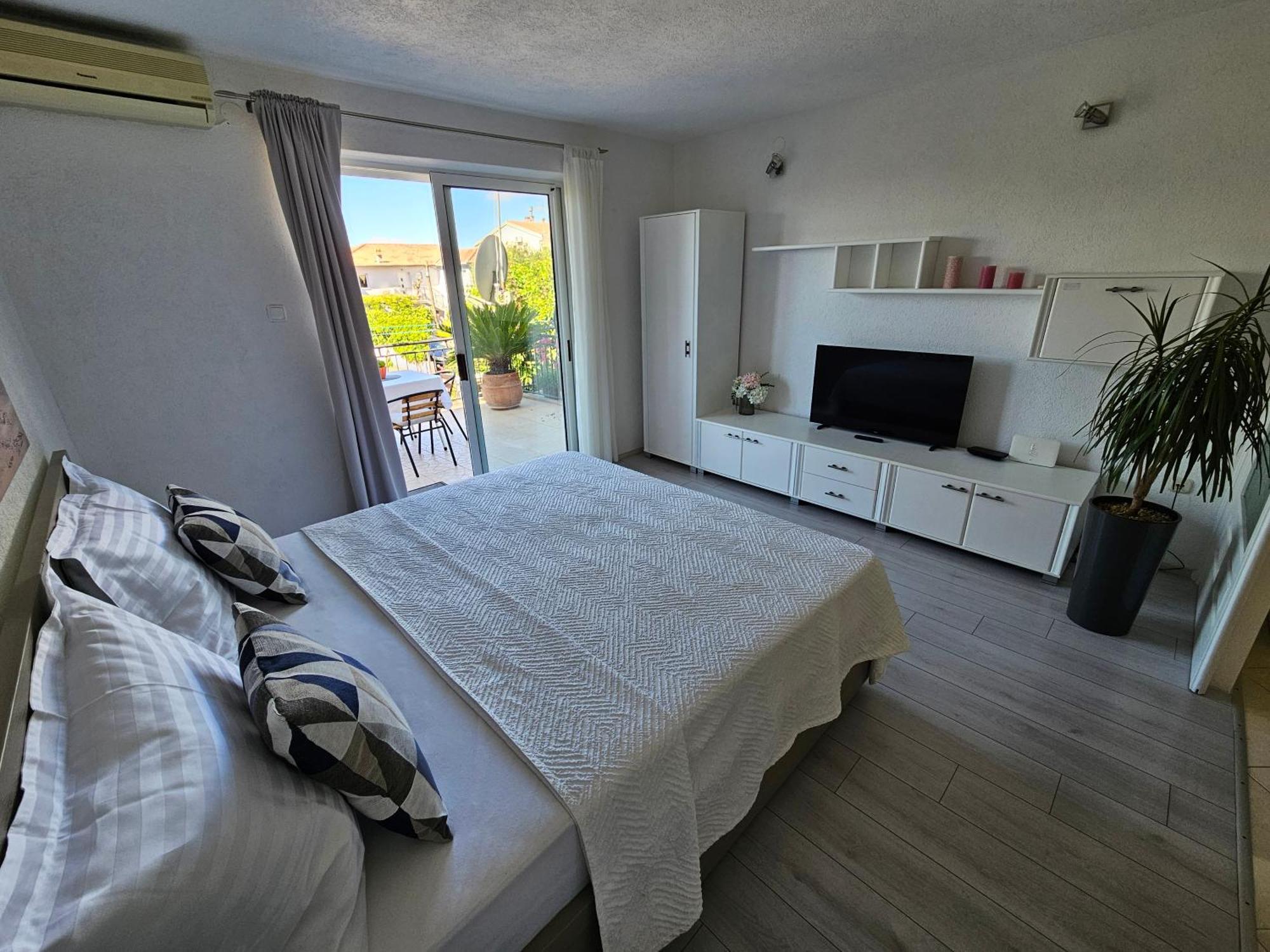 Apartmani Matija Makarska Ngoại thất bức ảnh