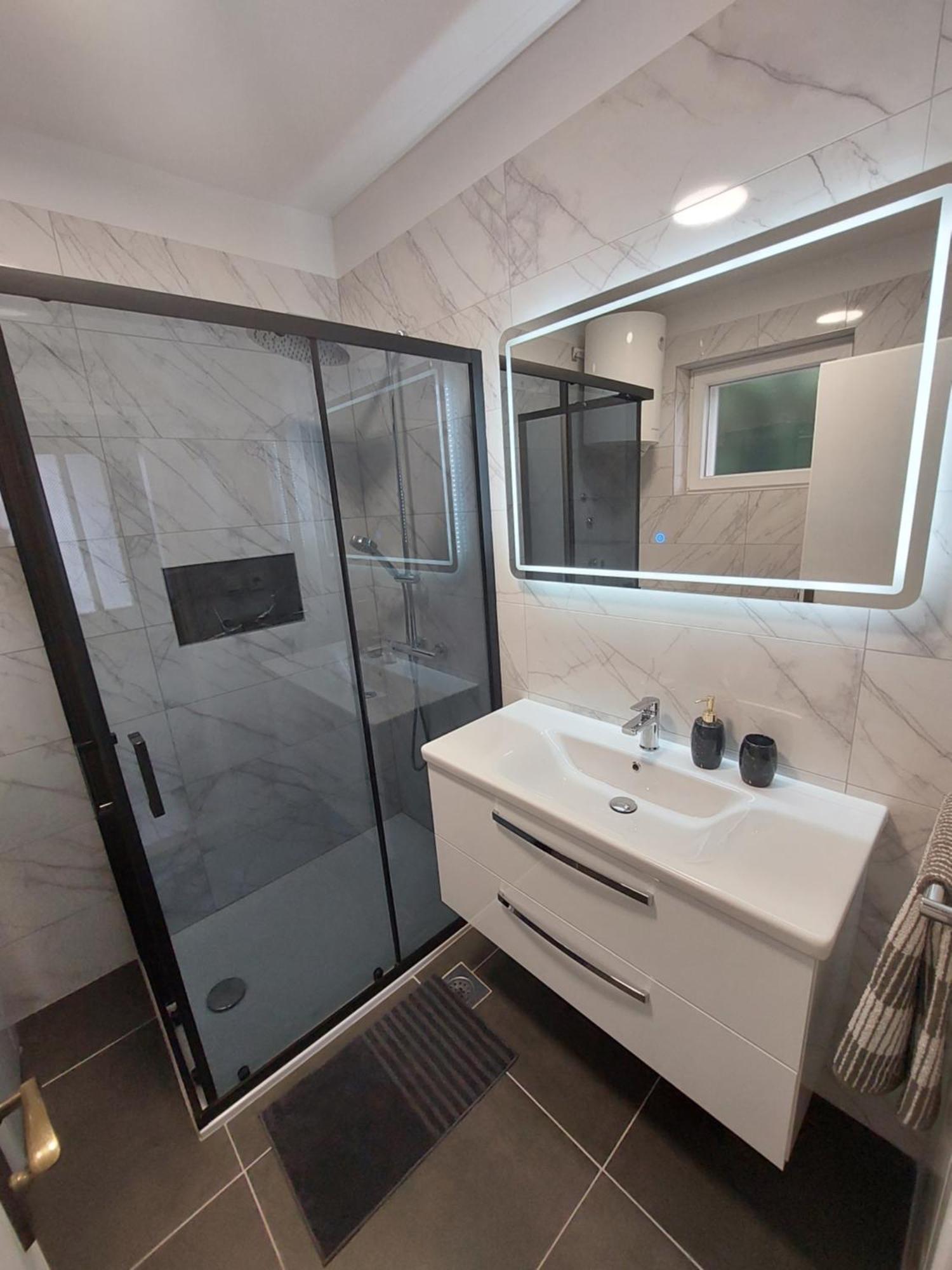 Apartmani Matija Makarska Ngoại thất bức ảnh